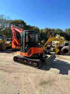 Excavadora Usada Hitachi ZX50 en Muy Buen Estado, Tipo Mini, Casi Nueva, Excavadora Usada Hitachi ZX50 en Venta - Product Image 4