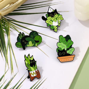 Groothandel Zwarte Kat Broche Groene Plant Leuke Metalen Cartoon Reversspeld Zachte Emaille Pin Tas Accessoires Giettechniek Souvenir - Product Image 4
