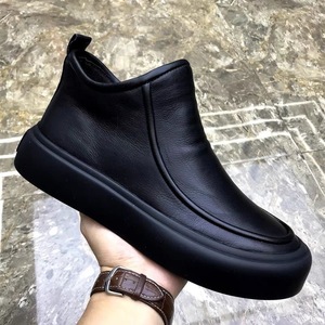 M012 Nuove Scarpe in Pelle Fatte a Mano per Uomo, Stile Business Casual Autunnale, Scarpe Slip-on in Pelle Morbida Retrò, Traspiranti e Comode per Camminare - Product Image 1