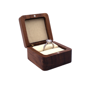 Biểu Tượng Tùy Chỉnh Bán Buôn Đồ Trang Sức Bằng Gỗ Hộp Engagement Đề Nghị Và Valentine Của Ngày Đám Cưới Bằng Gỗ Hộp Nhẫn Gói - Product Image 1