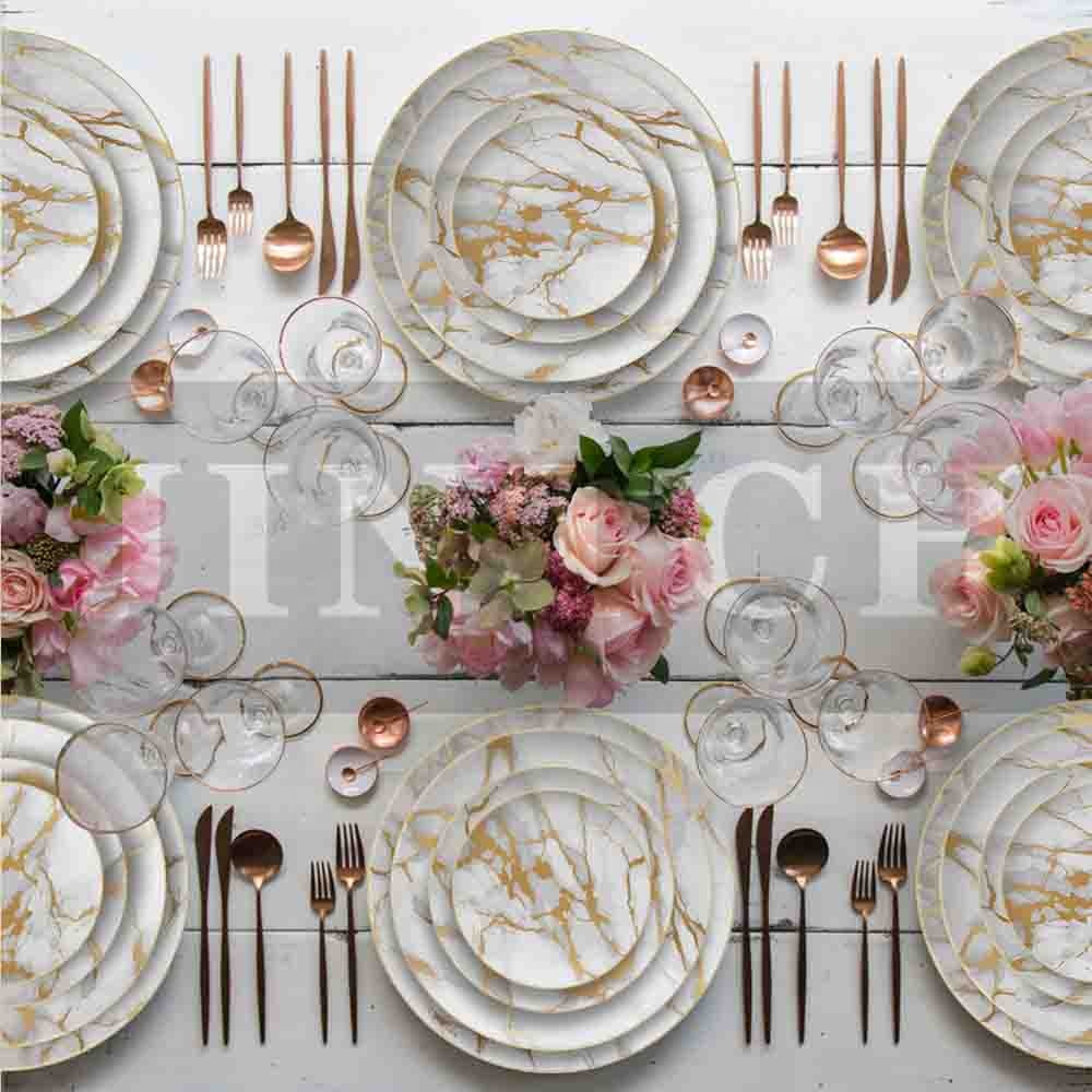 Wholesale 16pcs ceramic wedding dinnerware set, fine bone china dubai gold dinner plate set