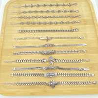 Bracelet en acier inoxydable inaltérable au style rétro, design classique vintage pour unisexe, cadeau idéal pour le quotidien ou un anniversaire