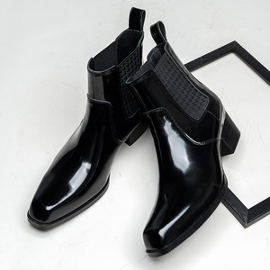 Botas Chelsea de Cuero con Punta Cuadrada para Hombre, Estilo Simple con Acabado Brillante, Efecto de Aumento de Altura, Impermeables, para Verano y Otoño - Product Image 2
