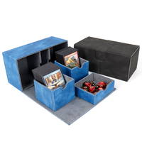 UNICORN GAME PLUS 2024 – Étui de rangement pliable carré classique en cuir PU premium avec double plateau pour plus de 200 jeux de cartes et impression de deck personnalisée