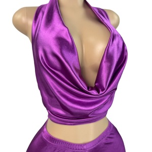 E5035-Completo Estivo da Donna in Raso Fluorescente con Top Corto Halter e Pantaloni, Set Due Pezzi alla Moda - Product Image 6