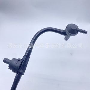 ท่อไอดีรถยนต์ Volkswagen Golf รุ่น 03F133751B ท่อสูญญากาศทดแทนใหม่ ท่อระบายอากาศเครื่องยนต์ - Product Image 4