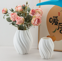 Vase de table rotatif Yicai, grande vague, en plastique écologique et durable, design moderne, vente en gros, dropshipping