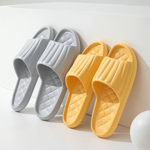 Precio de fábrica barato baño cómodo baño antideslizante resistente al desgaste invitados de Casa EVA zapatillas de moda con buen precio - Product Image 2