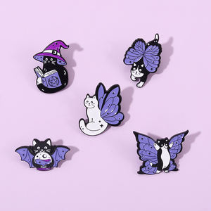 बैंगनी तितली बिल्लियों धातु पिन कस्टम चुड़ैल बिल्ली ब्रोच मजेदार पशु अंचल बैज थोक मुलायम तामचीनी पिन - Product Image 4