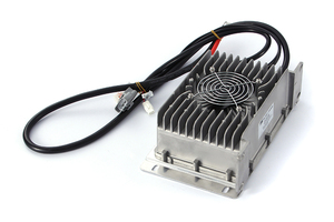 <span class=keywords><strong>48V</strong></span> 12A 2KW Vollständig Versiegeltes IP67 Wasserdichtes On-Board-Batterieladegerät Lifepo4 EV DC für Roller Fahrrad Aluminiumgehäuse 93% Effizienz - Product Image 4