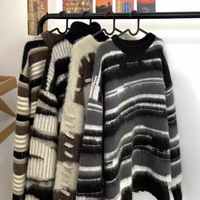 Weicher, Elastischer PU-Kunstfell-Samt Gestreifter Farbblock-Pullover für Damen Herbst/Winter Locker Sitzender Designer-inspirierter Nischen-Strickpullover