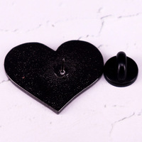 Nouvel arrivage d'épingle à vêtements Peace and Love Palestine coeur émail broche insigne broche