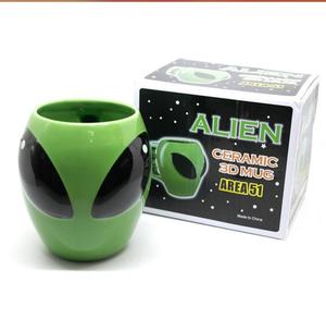 Cangkir Teh Kopi Keramik Hijau Mengkilap 3D Ruang Angkasa UFO Cangkir Alien Menarik Hadiah untuk Anak Laki-laki 13 Oz(400 Ml) Mug Alien - Product Image 6