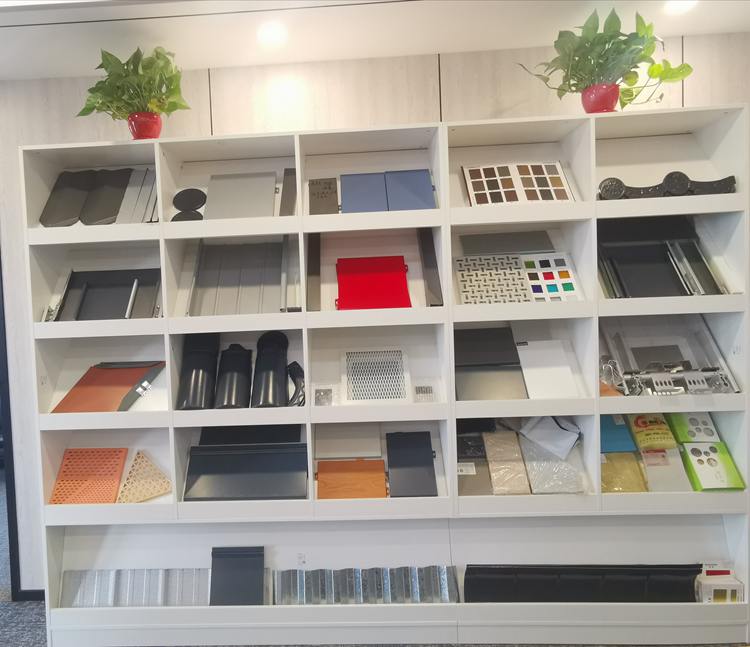 0.2mm To 4mm Thick 3004 Aluminum Plate Aluminum Magnesium Manganese Sheet