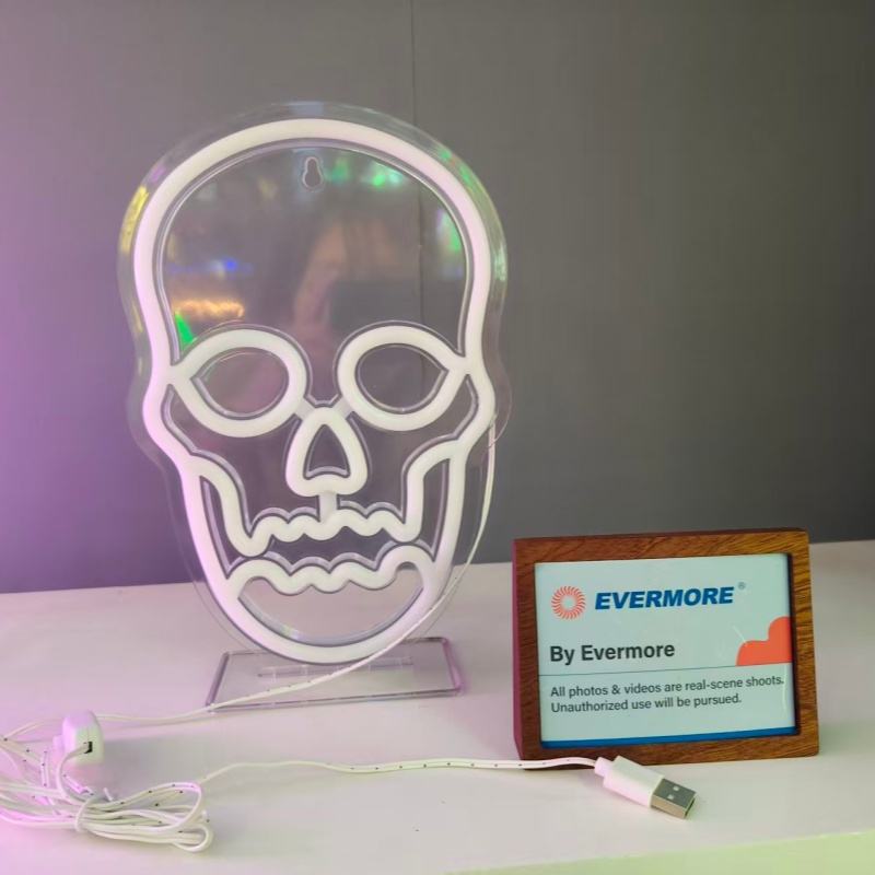 2025 New Cross-border LED Christmas Halloween Acrylic Neon Light Indoor Styling Atmosphere Light Skull Neon Light