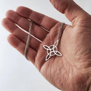 Collana con nodo di strega magica 316l in acciaio inossidabile Pvd 18k placcato oro gioiello spirituale collana celtica sacra amuleto Wiccan - Product Image 6