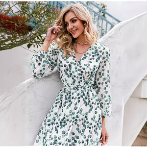 Vestido Largo Estampado de Manga Larga con Cuello en V y Diseño de Hojas Verdes, Transpirable, Estilo Línea A, para Mujer, Estilo Europeo Americano, Ideal para Fiestas - Product Image 3