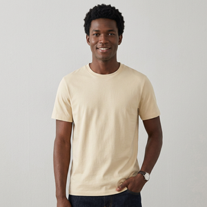 T-shirt en jersey de coton uni à col rond pour homme, coupe classique, manches courtes, style décontracté - Product Image 1