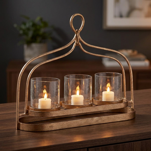 Porte-bougie en métal doré antique avec inserts en verre, lanterne en fil de fer, support décoratif fait main pour mariage et décoration intérieure - Product Image 1