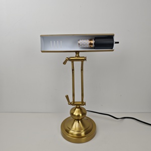 Truyền thống cổ điển Brass 14 "<span class=keywords><strong>LED</strong></span> Piano ngân hàng vàng brass Bảng Đèn Bàn đèn có thể điều chỉnh hướng đọc sách ánh sáng cho piano - Product Image 5