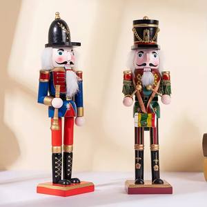 <span class=keywords><strong>Casse</strong></span>-<span class=keywords><strong>Noisette</strong></span> de Noël Antique 30cm 12 ''<span class=keywords><strong>Soldat</strong></span> Vente en gros de haute qualité Décoration de Noël classique Figurine et jouet en bois bon marché à vendre - Product Image 4