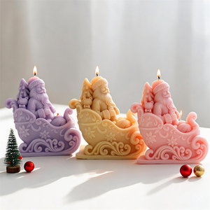 Moule en silicone Père Noël assis dans un traîneau pour bougie, moule DIY pour moulage de béton et résine, décoration d'intérieur - Product Image 6