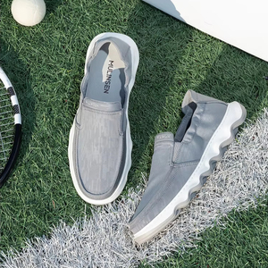 Primavera y otoño, Beijing nuevos zapatos de antiguos de tela, zapatos ligeros transpirables sin cordones para zapatos de mamá y papá de mediana edad y ancianos - Product Image 1