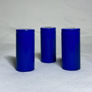Stock d'entrepôt indien 32700 Cellule cylindrique LiFePO4 6000mA 3C Application AGV EV Tools - Product Image 6