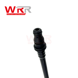 2115010625 2115014182 Manguera de Refrigerante para Tanque de Radiador para Benz W211 E320 E350, Tubos de Goma Confiables para Expansión y Desbordamiento del Motor - Product Image 4