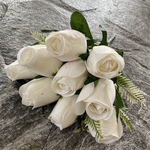 Fiori di alta qualità centrotavola per la casa artificiale teste di fiori 9 boccioli di rosa piccoli - Product Image 2
