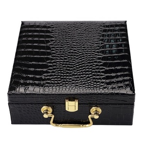 Custom logo luxury clamshell handle portable crocodile grain packaging belt gift box