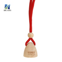 Capuchon en bois gravé personnalisé pour flacon de parfum suspendu à la voiture, couvercle diffuseur sur mesure avec cordon tressé rouge pour huiles essentielles