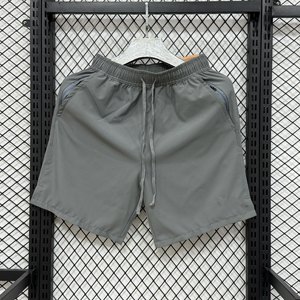 Pantalones Cortos Deportivos para Hombre, para Fitness, Running, Aire Libre, de Seda Glacé, Transpirables, de Secado Rápido, Anti-Sudoración, Estilo Casual, Venta al Por Mayor de Fábrica - Product Image 4