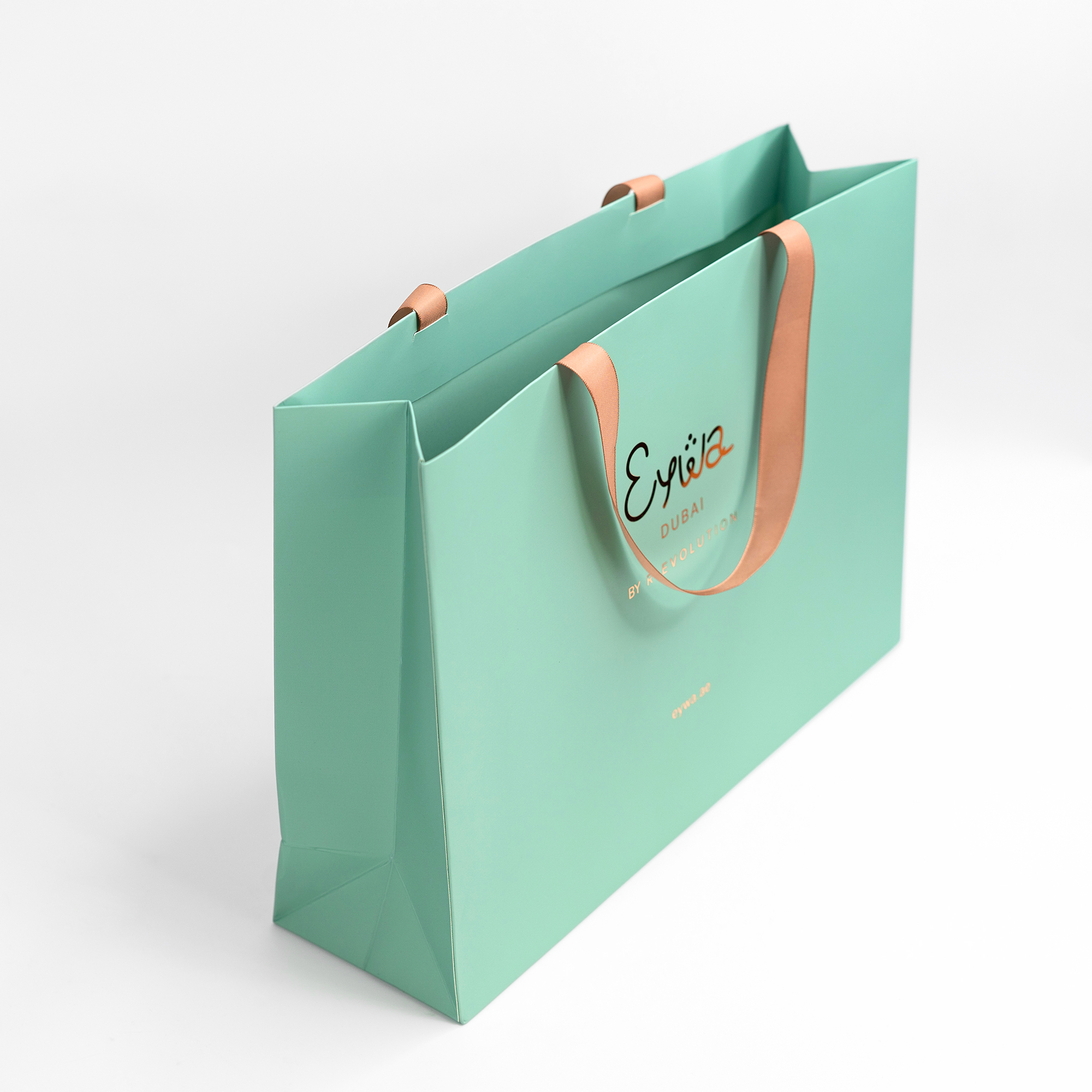 Sac en papier avec poignée collée