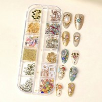 Ensemble de 12 breloques vintage baroques pour nail art, rivets et billes en acier assortis pour la décoration d'ongles DIY