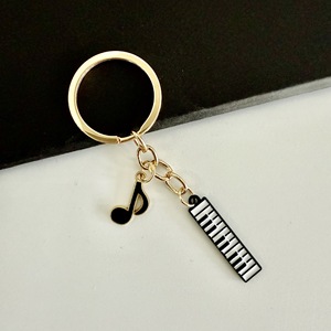 Llavero de instrumento musical con nota de piano esmaltada, colgante decorativo para mochila de estudiante, bonito llavero musical femenino - Product Image 2