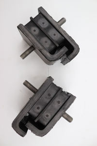 ยางรองแท่นเครื่องยนต์ 1 ชุด ใช้ได้กับรถขุดฮิตาชิ EX120-1/3/5 อะไหล่รถขุด - Product Image 5