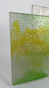 Panneau de verre décoratif ondulé à texture élégante, polyvalent pour revêtement mural, portes d'armoires, séparateurs de pièces - Product Image 6
