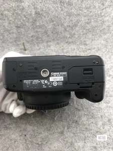 <span class=keywords><strong>500D</strong></span> Original Canons Cámara usada de segunda mano DSLR Cámara digital profesional con batería y cargador de batería - Product Image 4