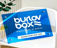 Panneau d'horaires d'ouverture en acrylique moulé sur mesure avec logo pour publicité en vitrine, idéal pour les boutiques, fournisseur en gros, OEM