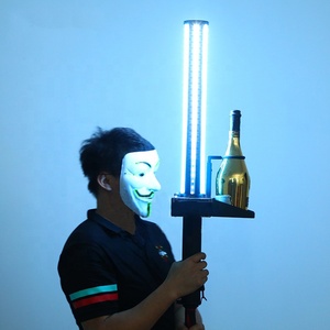 <span class=keywords><strong>Support</strong></span> de <span class=keywords><strong>bouteille</strong></span> de vin LED RGB tout-en-un en métal, portable et durable, avec canon à confettis électronique <span class=keywords><strong>pour</strong></span> scène, fêtes et bars - Product Image 1