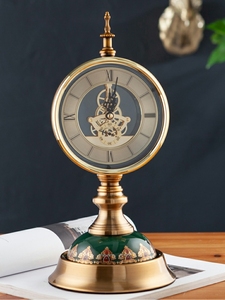 Thiết Kế Mới Trang Trí Nội Thất Kim Loại Đồng Ý Phác Thảo Thủy Tinh Đồng Hồ Phong Cách Cổ Đồng Hồ Để Bàn Cổ Điển - Product Image 6