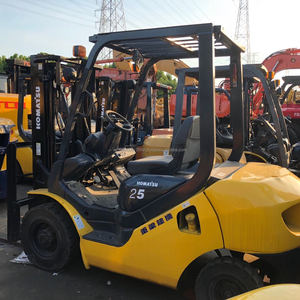 Chariot élévateur diesel Komatsu FD25/FD30 16e génération 2,5 tonnes d'occasion avec déplaceur latéral modèle 2012 origine Japon - Product Image 3