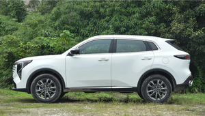 Chang-an CS55 Plus 2026 4ª Generación Nuevo Blue Whale 1.5T Vehículo de Gasolina Compacto SUV FWD LHD Turbo R18 Autos Baratos en Venta - Product Image 3