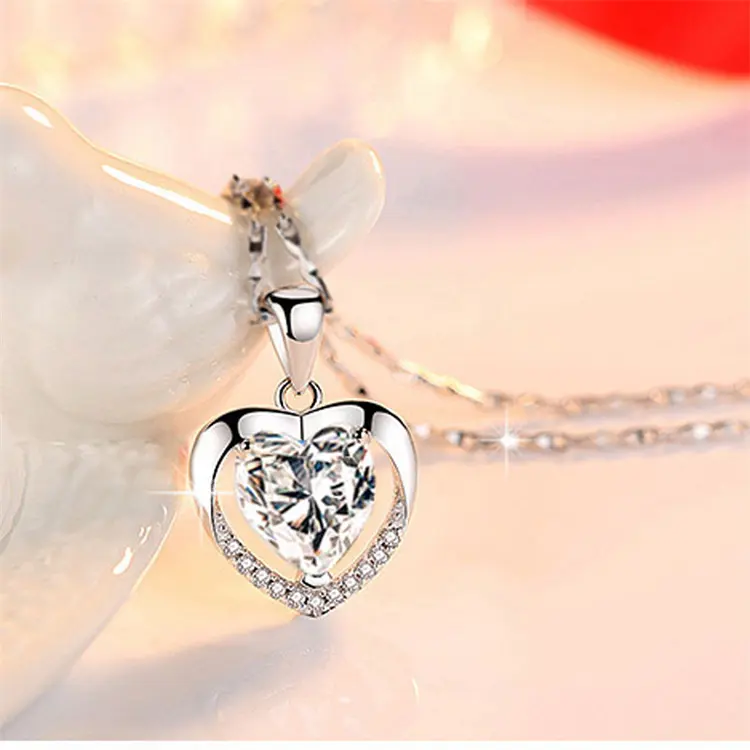 Fashion Jewelry Wholesale Korean Love Pendant Heart Necklace Jewelry Women