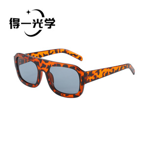 Square <b>Sunglasses</b> Black PC Frame UV400 Women's Eyewear - Product Image 4