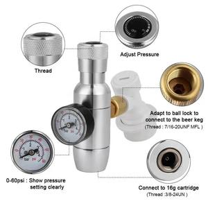 Dayanıklı kararlı basınçlı <span class=keywords><strong>Mini</strong></span> <span class=keywords><strong>Co2</strong></span> bira regülatörü 0-30 Psi göstergesi 1/4mfl top kilitli bira için kahve Keg sistemi - Product Image 3