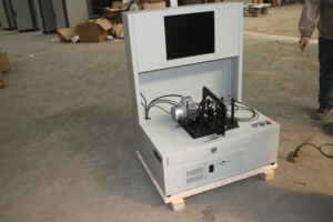 Turbocompresseur de fabrication examinant l'équipement dynamique de machine d'équilibre pour le petit rotor de moteur - Product Image 6