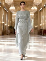Robe Abaya Islamique Longue et Élégante à Manches Longues et Ourlet Évasé, en Satin, pour l'Aïd et les Occasions Spéciales