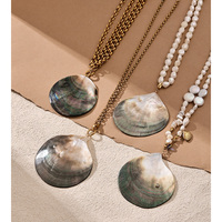 Collier pour femme XY 574, style vacances à l'océan, grande coquille, chaîne en acier inoxydable, collier de perles baroques